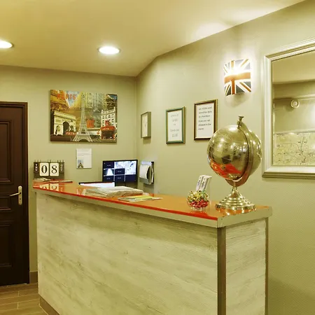 Montmartre Clignancourt Hotel Paris